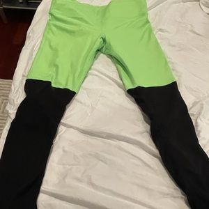 ALO Yoga Goddess Leggings M line green/black